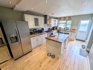 Photo 10- click for photo gallery